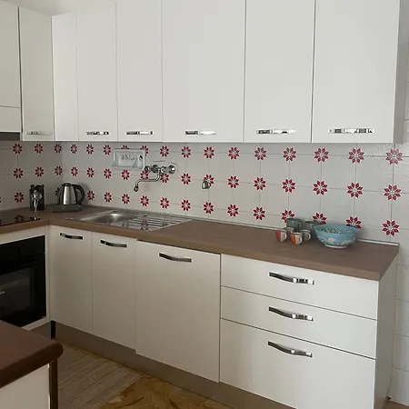 Arts At 5 Terre Coast 아파트 *